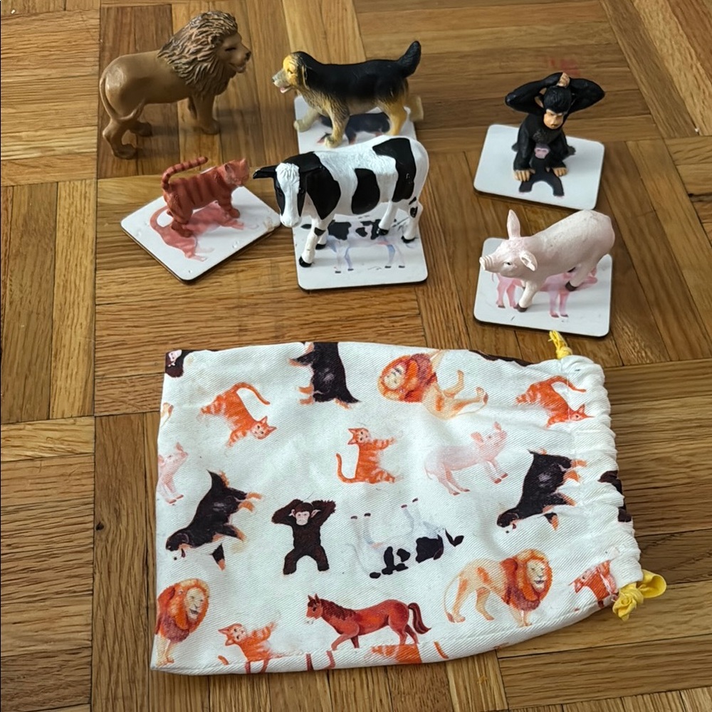 Lovevery Montessori Animal Match Figurine Set with Drawstring Bag